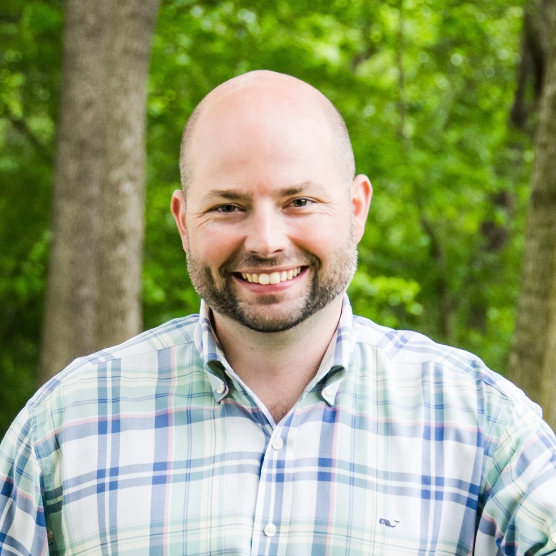Peter Heller Headshot